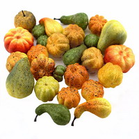 Deko Kürbis Sortiment, 26 Stück/ diverse Größen v. 2,5-4,5cm, künstlich, Früchte
